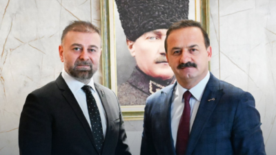 Trabzonlu Yavuz Ağıralioğlu tarafından kurulan Anahtar Parti'de Trabzon İl Başkanı