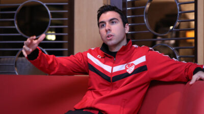 Arda Kardeşler olayı nedir? Hakemliği neden bitirildi? Trabzonspor – Gaziantep maçında ne oldu? Trabzonspor ile Gaziantep FK arasında oynanan ve 1-1 sonuçlanan karşılaşmada